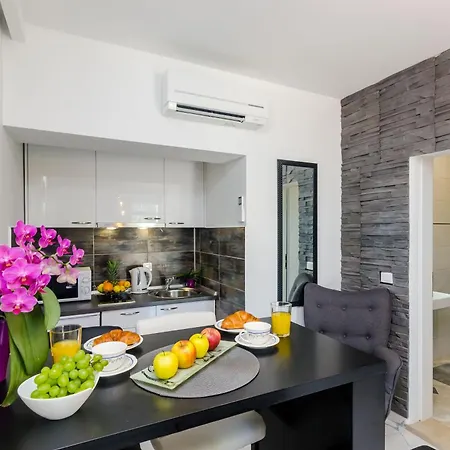 Apartament Mata Family