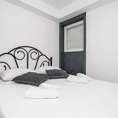 Apartament Mata Family