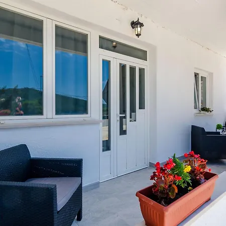 Apartament Mata Family Molunat