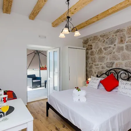 Mata Family * مولونات