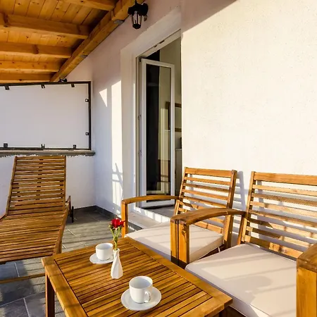 Mata Family Appartement Molunat