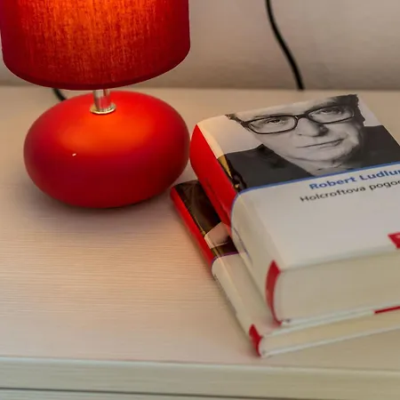 Mata Family * Molunat