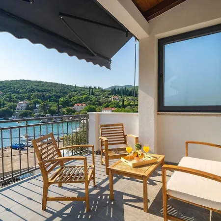 Mata Family Appartement Molunat